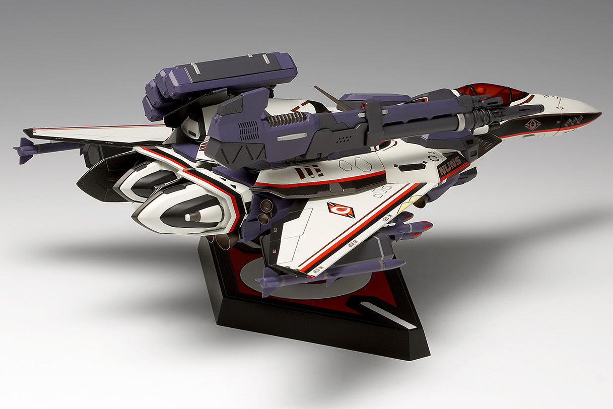 1/72 VF-171EX Armored Nightmare Plus (Alto's)