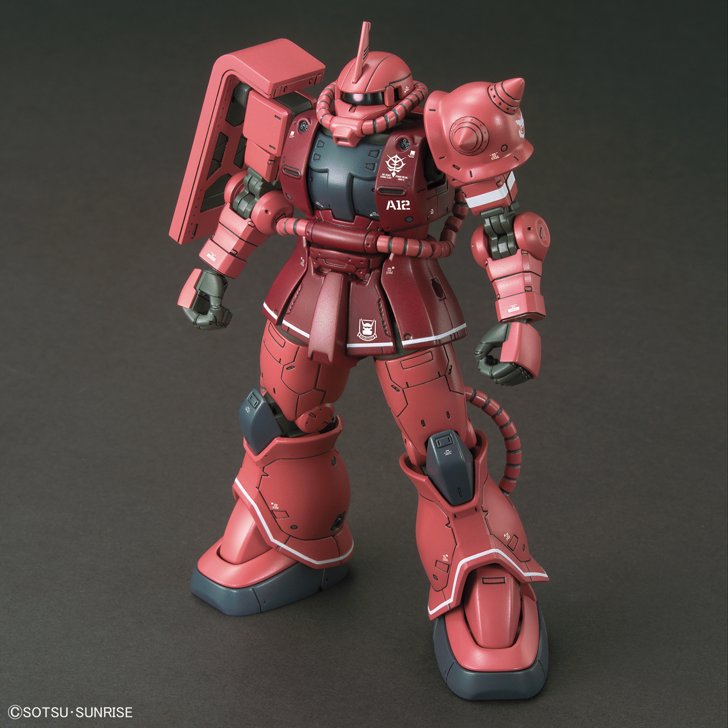 HG 1/144 GTO MS-06S Zaku II Principality of Zeon Char Aznable's Mobile Suit Red Comet Ver.