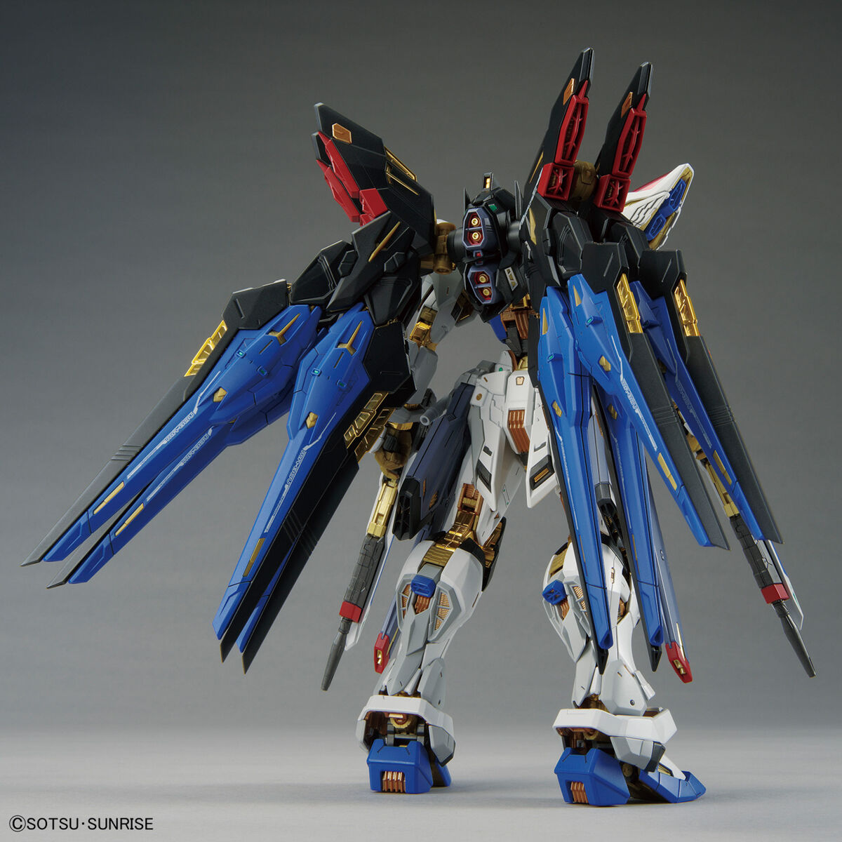 MGEX 1/100 Strike Freedom (Gundam Seed Destiny)