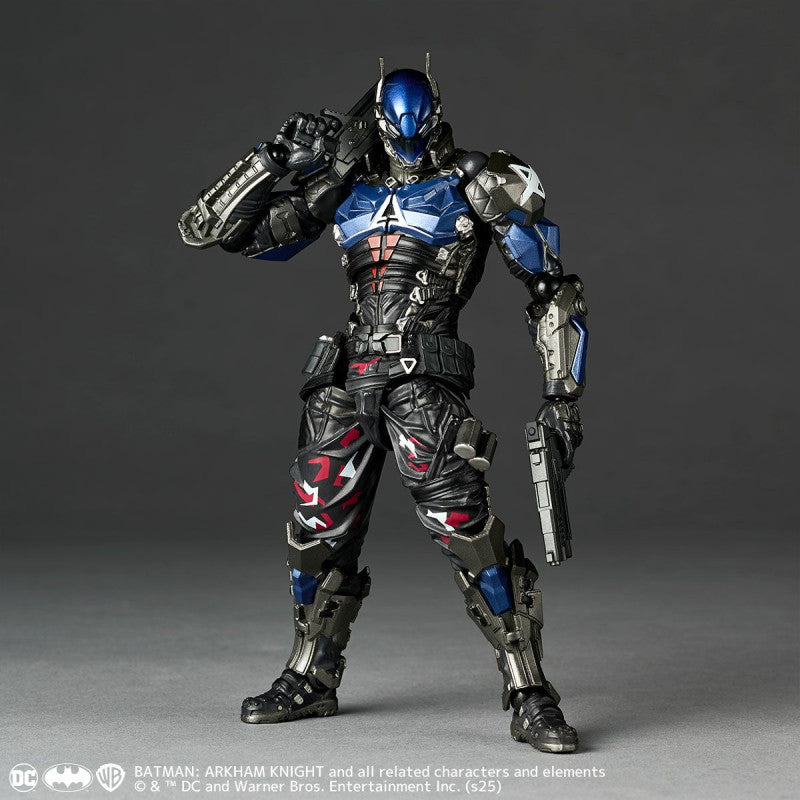 Amazing Yamaguchi/ Revoltech: Batman Arkham Knight - Arkham Knight - Ver. 1.5 (Limited + Bonus)