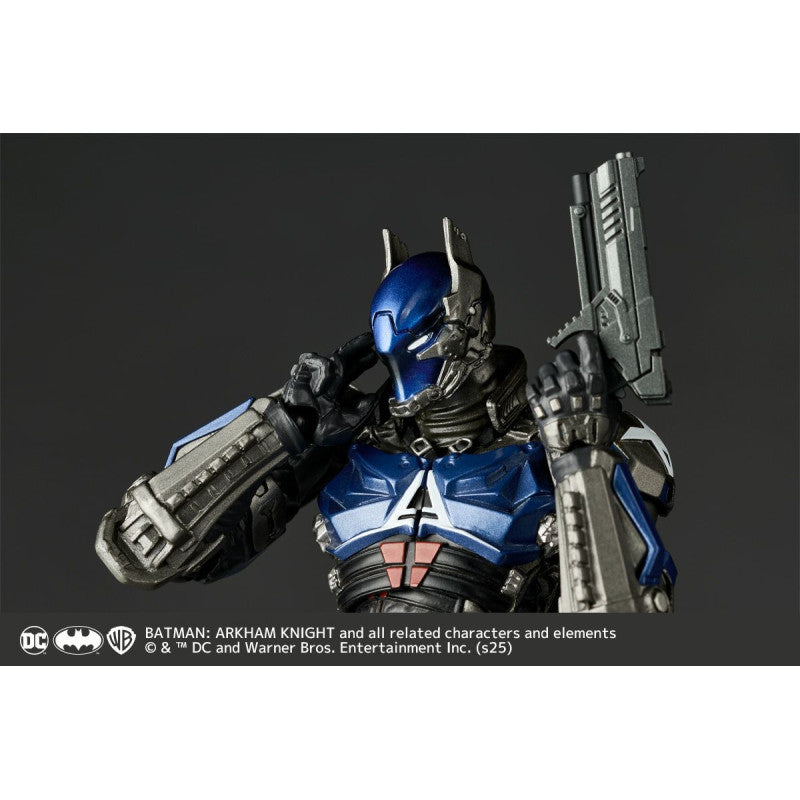 Amazing Yamaguchi/ Revoltech: Batman Arkham Knight - Arkham Knight - Ver. 1.5 (Limited + Bonus)