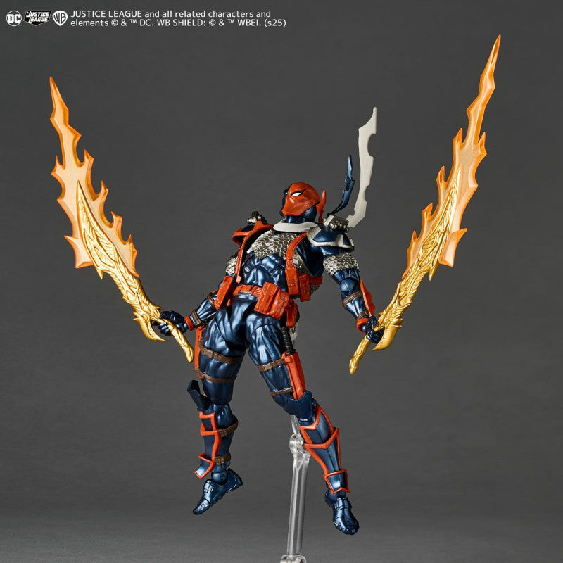 Amazing Yamaguchi / Revoltech: Deathstroke Ver.1.5 (Limited + Bonus)