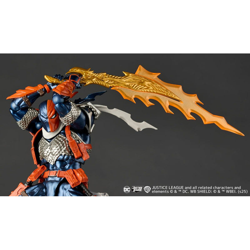 Amazing Yamaguchi / Revoltech: Deathstroke Ver.1.5 (Limited + Bonus)