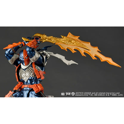 Amazing Yamaguchi / Revoltech: Deathstroke Ver.1.5 (Limited + Bonus)